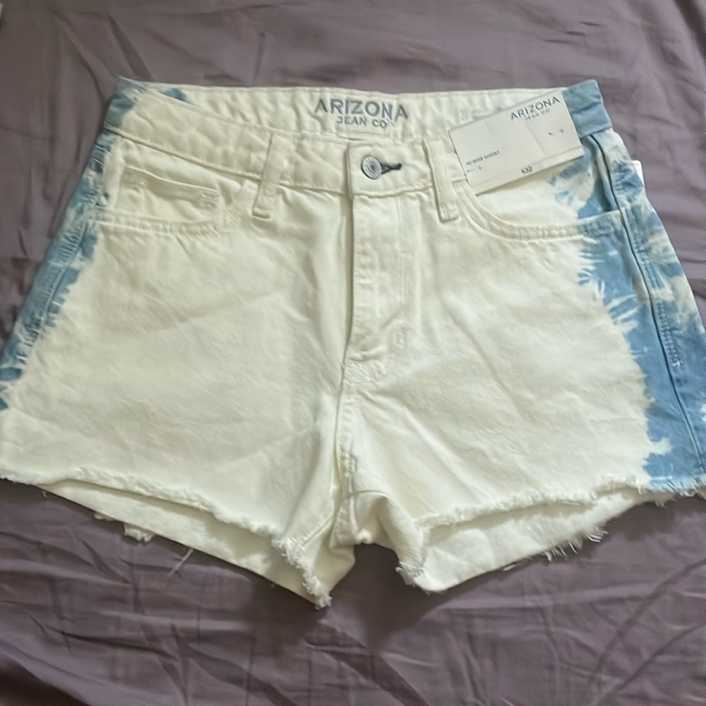 Jean shorts white with bit of light blue in them as well Size 3 high-rise shorts